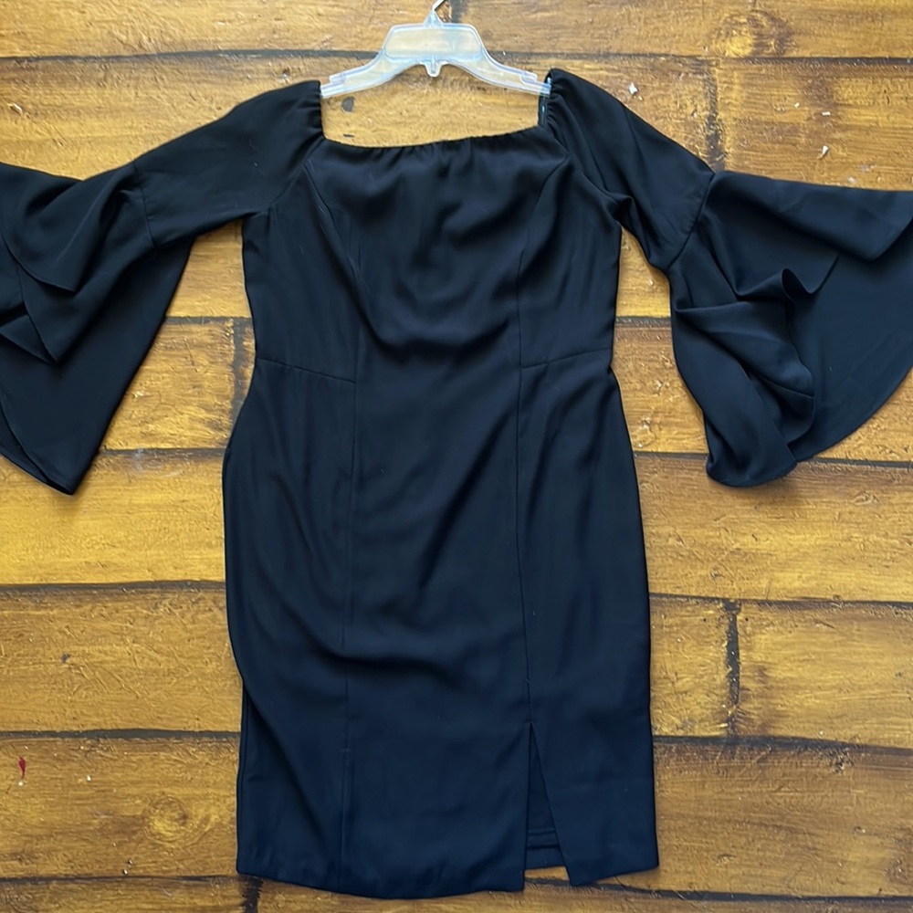 Billowy Sleeved Black Cocktail Dress